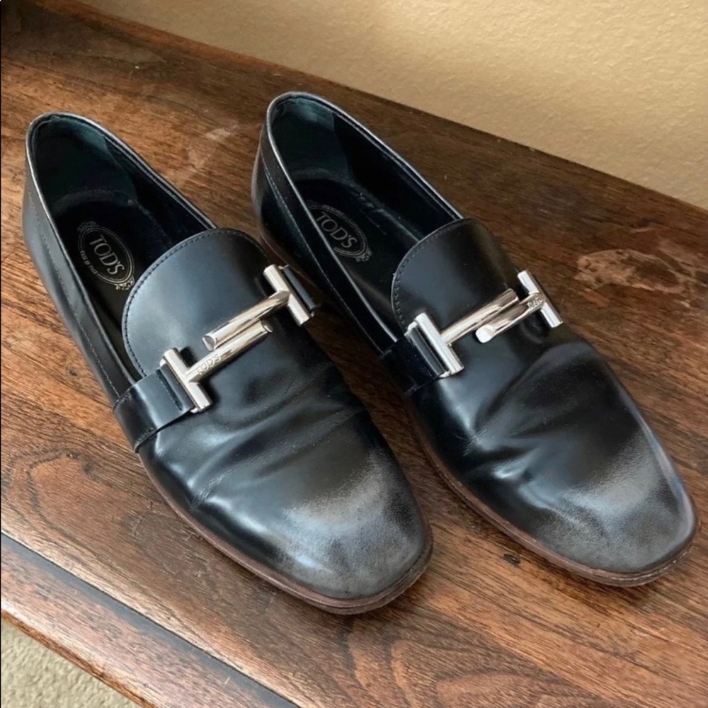 TOD's Double T Black and Grey